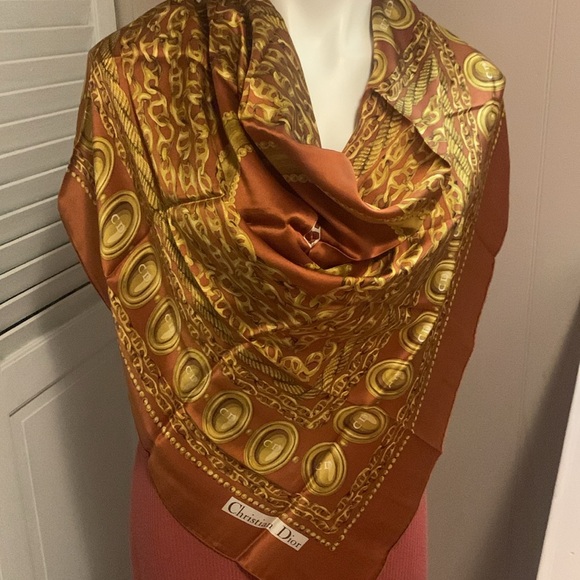 Christian Dior silk scarf - Picture 6 of 8